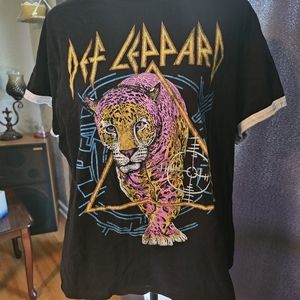 Def Leppard tee